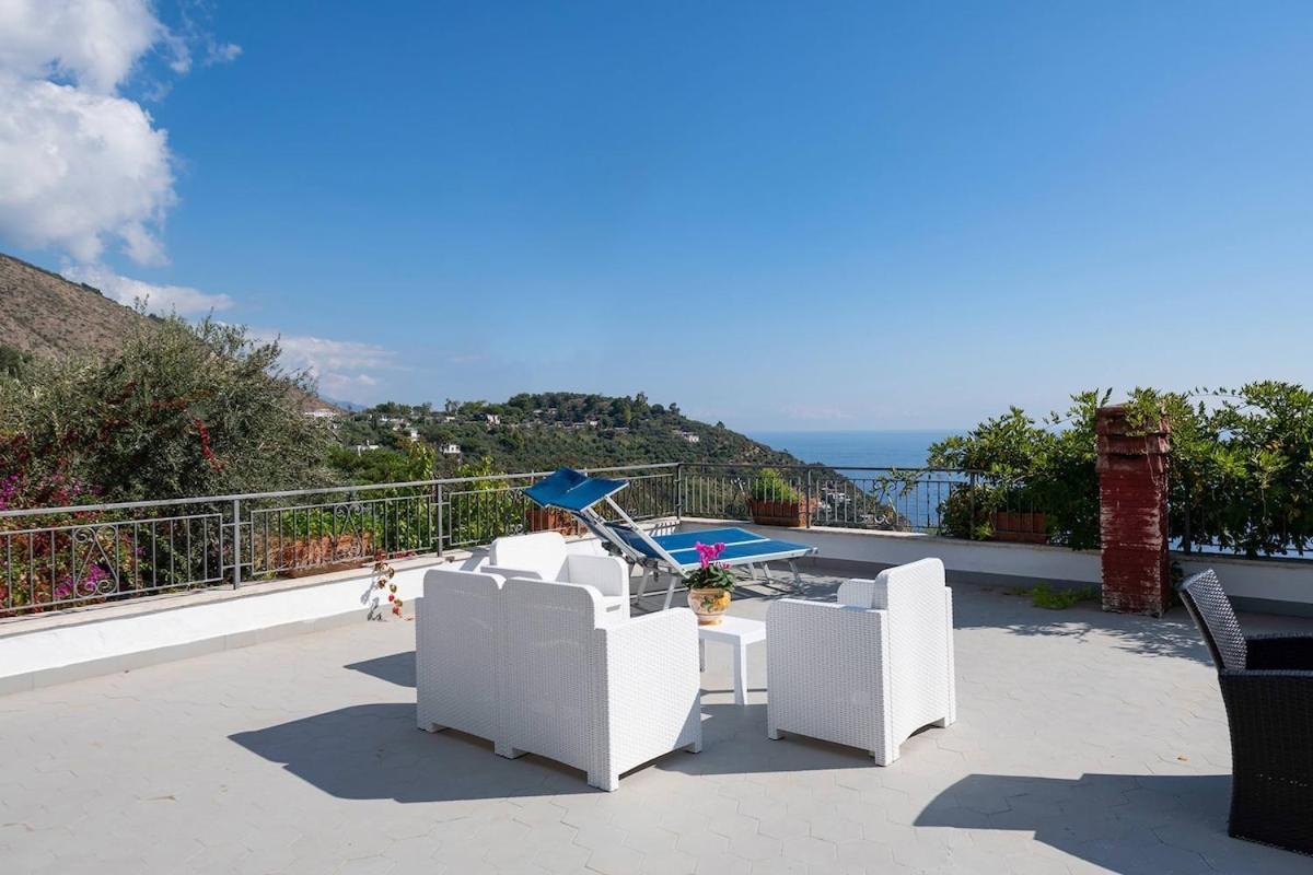 Villa Marinella Close To The Sea With Private Pool Нерано Екстериор снимка