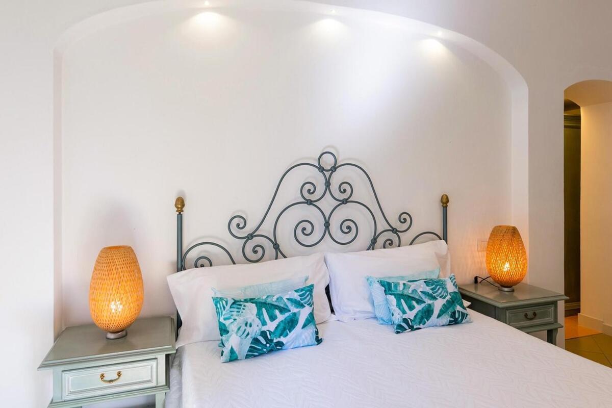 Villa Marinella Close To The Sea With Private Pool Нерано Екстериор снимка