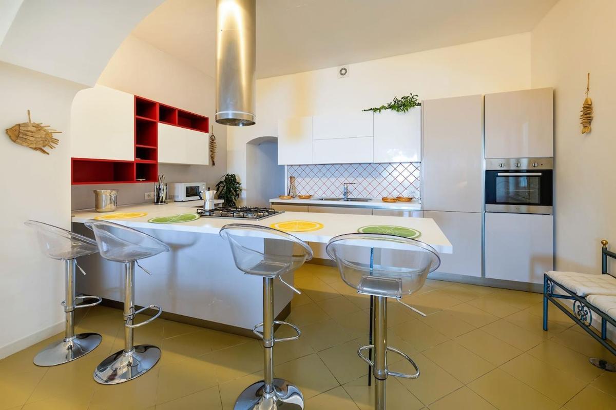 Villa Marinella Close To The Sea With Private Pool Нерано Екстериор снимка