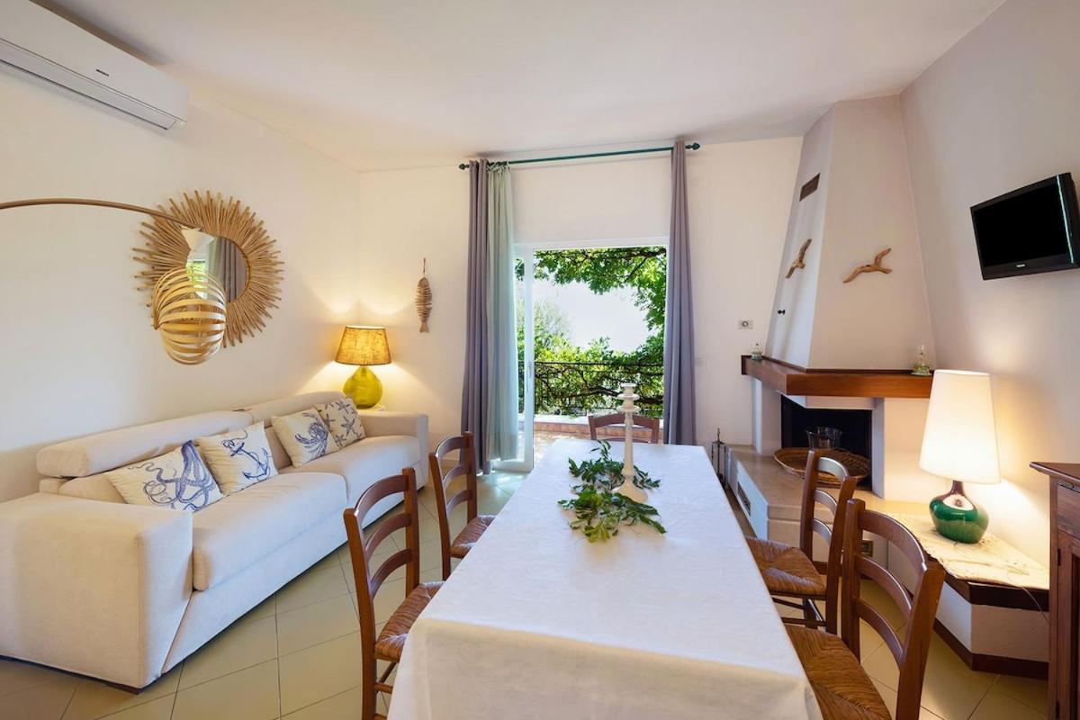 Villa Marinella Close To The Sea With Private Pool Нерано Екстериор снимка