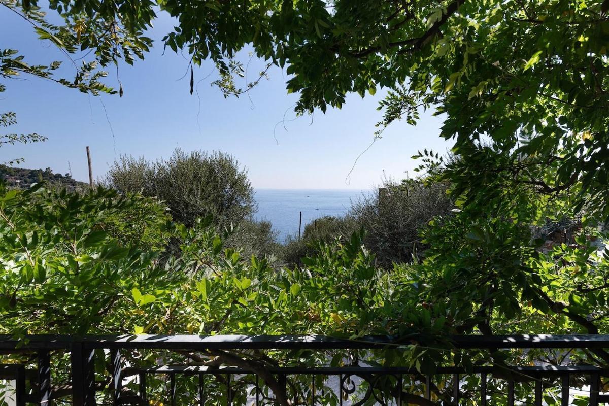 Villa Marinella Close To The Sea With Private Pool Нерано Екстериор снимка